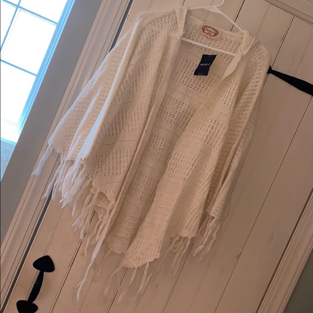 White knit hooded poncho/cardigan